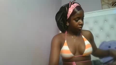 Snapshot of sexykitten200 chatting on April 30, 2026, 7:53 pm SexyKitty online show from April 30, 2026, 7:53 pm