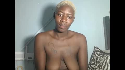 FENNY online show from February 5, 2025, 6:48 pm