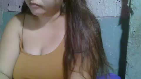 sexykittymom online show from April 15, 2026, 9:26 pm