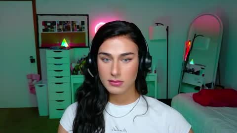 JC online show from June 25, 2026, 4:56 am