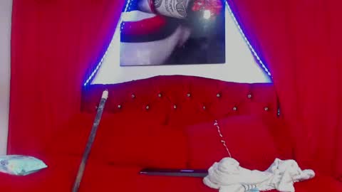 laura online show from January 31, 2025, 6:03 pm