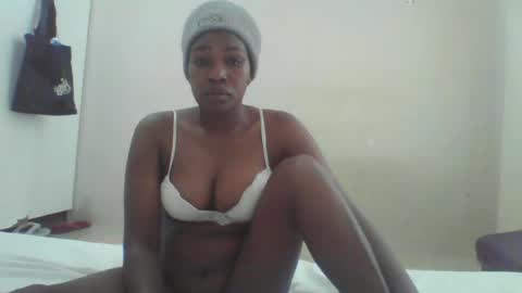 Snapshot of sexylindah chatting on June 15, 2026, 5:31 am sexylindah online show from June 15, 2026, 5:31 am