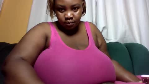 Snapshot of sexylo52 chatting on June 7, 2026, 9:46 am sexylo52 online show from June 7, 2026, 9:46 am
