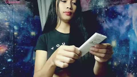 April online show from November 13, 2025, 10:19 pm