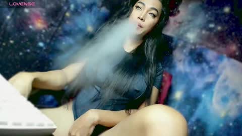 April online show from November 20, 2025, 9:58 pm