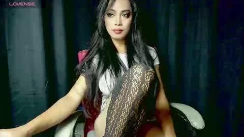 April online show from December 18, 2025, 5:52 pm