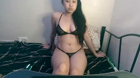 Lily online show from January 1, 2025, 10:56 pm