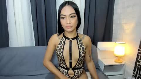 maxine online show from September 22, 2025, 3:30 am