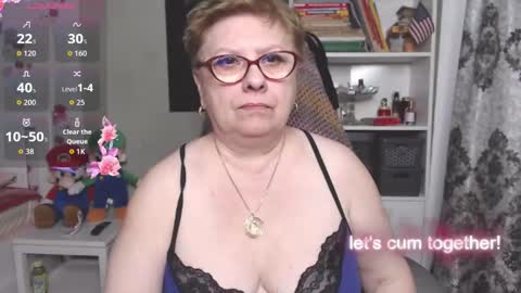 sexylynette4u online show from February 9, 2026, 10:30 am