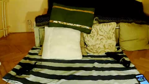 Squirty Maya Gold online show from June 5, 2026, 6:57 pm