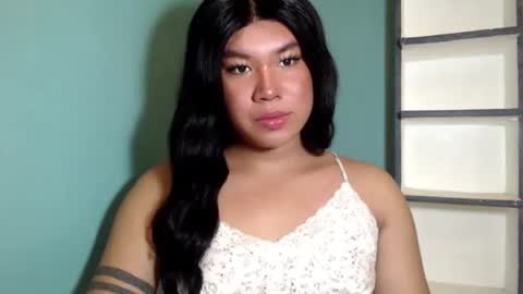 Mika online show from October 28, 2025, 4:42 pm