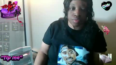 SexyMona online show from March 18, 2026, 8:39 am