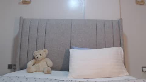 sexymonalisa1 online show from March 20, 2026, 5:56 am