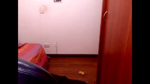 sexymone0618 online show from September 26, 2025, 2:26 am