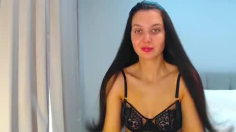 SexyMyMeow online show from May 17, 2026, 5:16 am