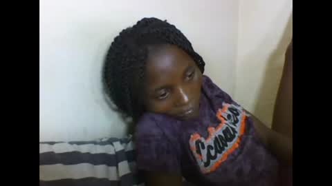 VIVIAN online show from February 17, 2025, 11:02 am