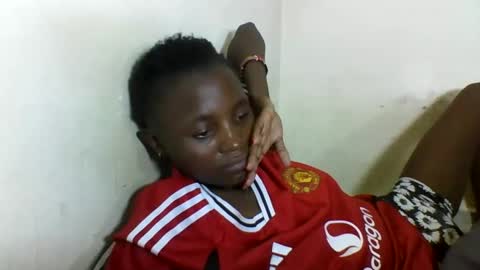 VIVIAN online show from February 20, 2025, 8:47 pm