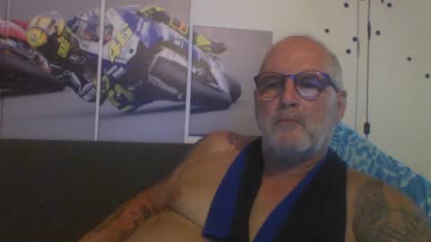 Snapshot of sexypaa chatting on June 28, 2026, 12:44 pm sexypaa online show from June 28, 2026, 12:44 pm