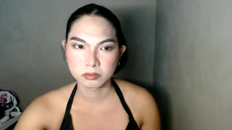 Snapshot of sexypetiteraine chatting on June 1, 2026, 2:19 pm sexypetiteraine online show from June 1, 2026, 2:19 pm