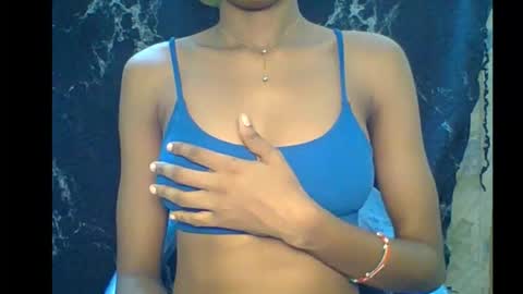 sexypussy000 online show from January 11, 2026, 7:08 pm