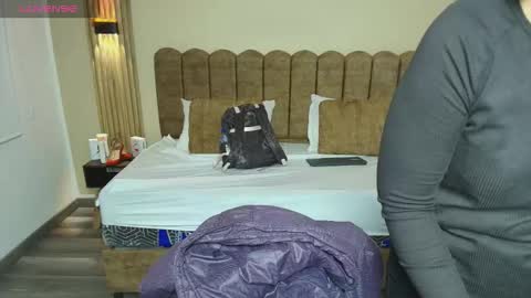 R A C H E L online show from October 10, 2025, 11:53 am