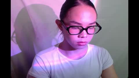 Snapshot of sexyrafaela_ chatting on October 23, 2025, 9:19 am Rafaela3 online show from October 23, 2025, 9:19 am