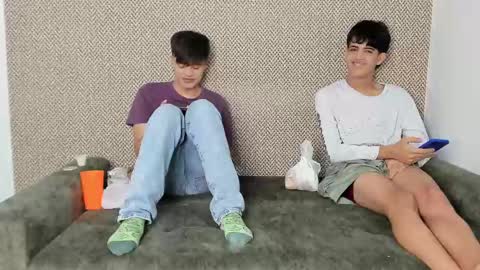 MATIAS-18   THIAHO -18  MAX-19  NICOKALY-19  CAIN-19   MOD ESTEBAN online show from February 28, 2025, 1:03 pm