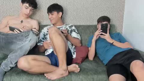 MATIAS-18   THIAHO -18  MAX-19  NICOKALY-19  CAIN-19   MOD ESTEBAN online show from March 6, 2025, 1:24 pm