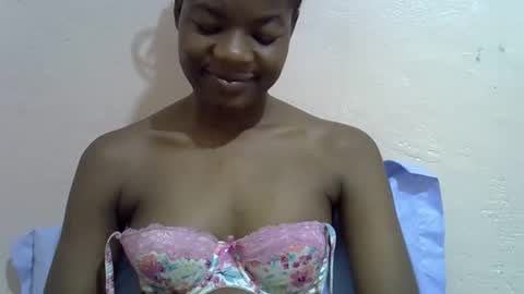 sexyshaz22 online show from April 23, 2026, 12:01 am