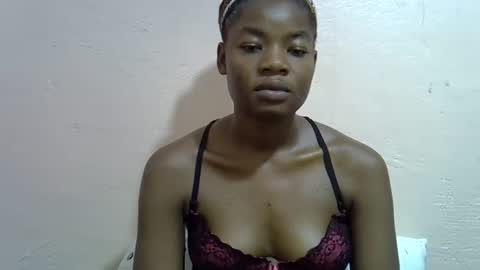 Snapshot of sexyshaz22 chatting on May 12, 2026, 9:01 pm sexyshaz22 online show from May 12, 2026, 9:01 pm