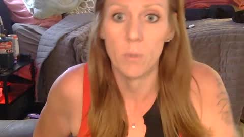 sexytillygurl online show from June 26, 2026, 7:02 am