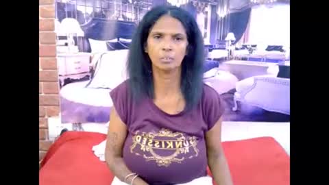 sexyva4u2luv online show from April 20, 2026, 6:31 pm