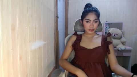 Xenaaa online show from September 23, 2025, 4:21 pm