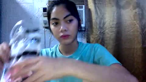 Xenaaa online show from November 7, 2025, 5:46 pm