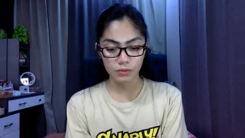 Xenaaa online show from January 7, 2026, 10:51 am