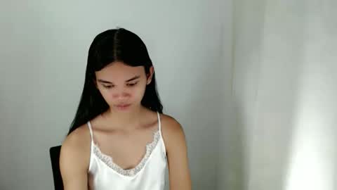 Zendaya online show from October 8, 2025, 1:42 pm