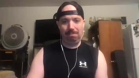 sfgiants1982 online show from October 14, 2025, 7:36 pm