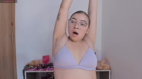 Snapshot of shadaraa chatting on June 2, 2026, 8:00 pm shadara online show from June 2, 2026, 8:00 pm
