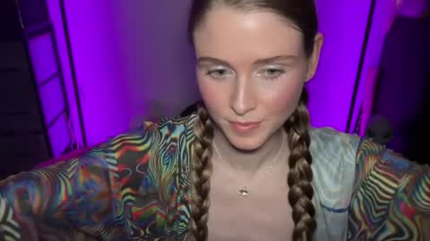 shadebabe online show from July 1, 2026, 6:15 am