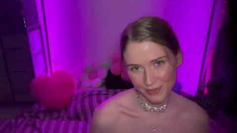 shadebabe online show from July 11, 2026, 6:38 am
