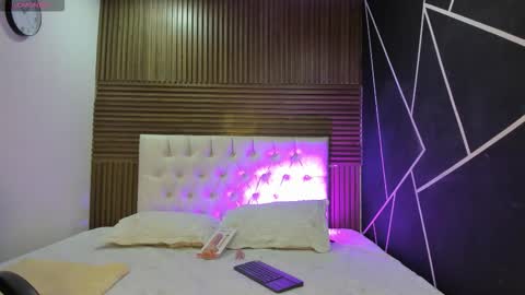 Liz online show from March 26, 2026, 10:37 pm