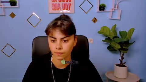 Snapshot of shadow_kiss chatting on July 26, 2026, 6:37 pm shadow_kiss online show from July 26, 2026, 6:37 pm