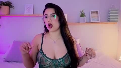 Shaina online show from February 21, 2026, 3:51 am