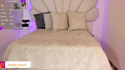 shairytovar online show from October 6, 2025, 5:38 am