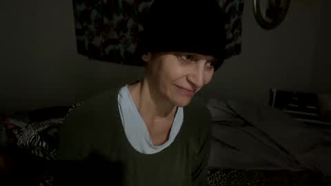 Shaman Woman online show from December 4, 2024, 12:36 pm