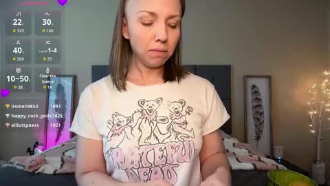 Shalynn online show from April 27, 2026, 4:27 pm