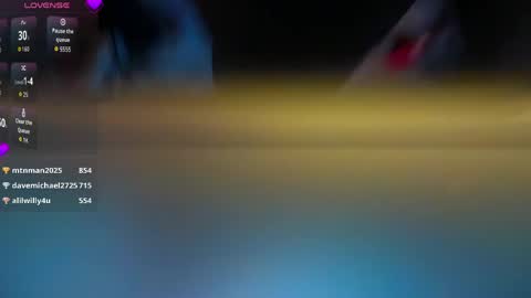 Snapshot of shameless_shalynn chatting on June 4, 2026, 5:52 pm Shalynn online show from June 4, 2026, 5:52 pm