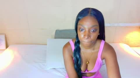 Catalina online show from April 21, 2026, 6:44 pm