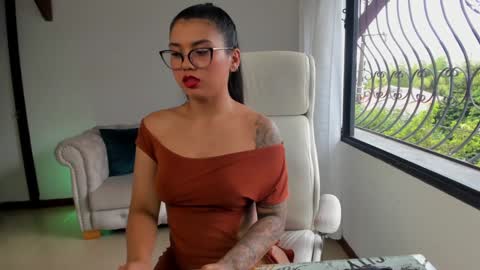 onlyfans shanabellucy online show from December 9, 2024, 7:50 pm