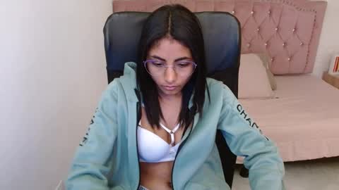 shanelle online show from March 1, 2025, 6:13 am